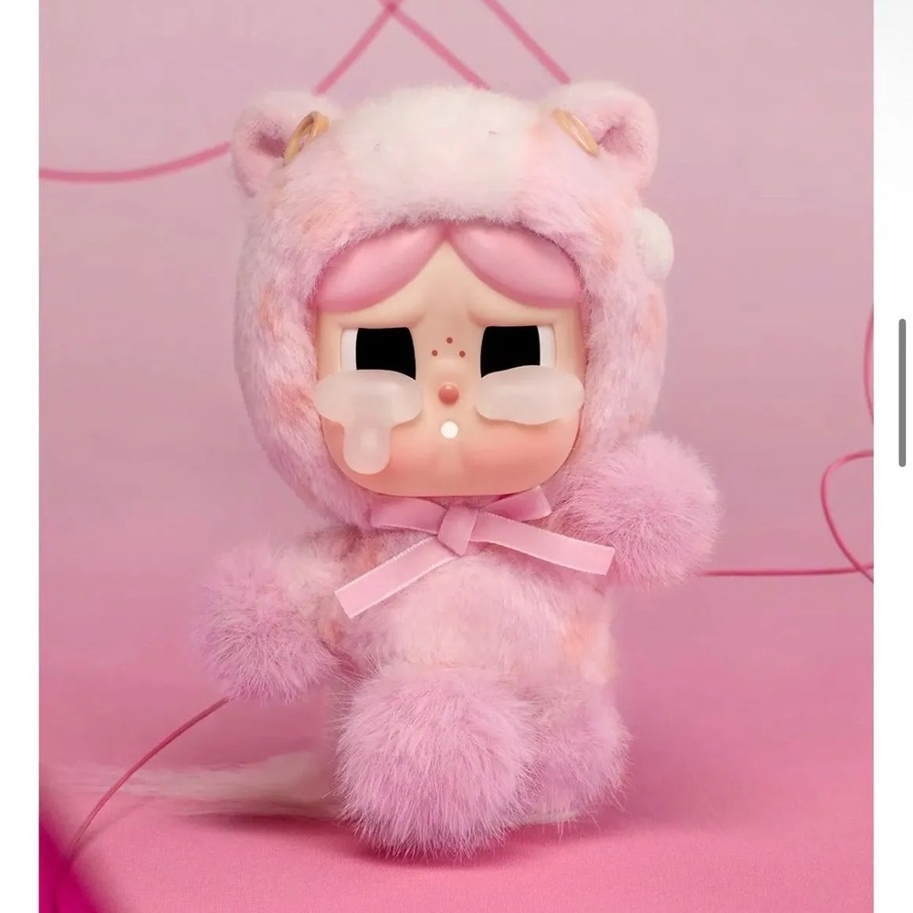 Cry baby - Pink